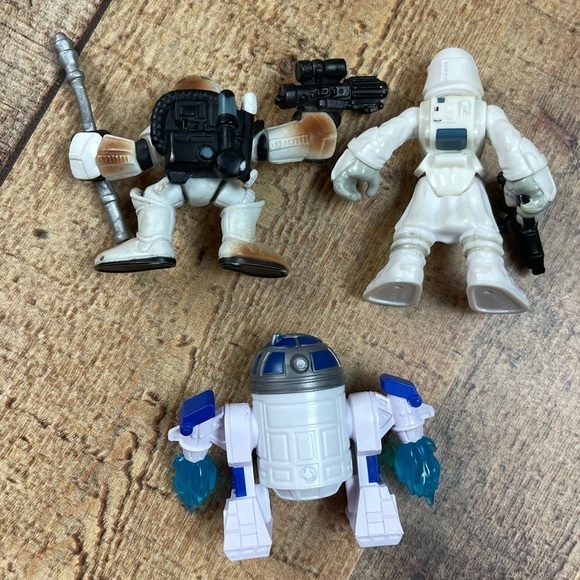 Hasbro Star Wars Chewbacca Stormtrooper R2D2 Action Figures Oversized Mini - Picture 3 of 9